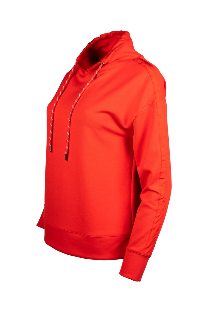 Seitenansicht - Roter Damen-Hoodie mit Kapuze und langen Kordelzügen. Der Hoodie hat lange Ärmel, breite Bündchen und einen geraden Saum. Sportlich-legerer Stil aus weichem Sweatstoff.